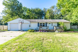 29680 Santa Cruz Dr, Elkhart, IN 46514