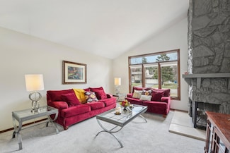 3495 Rolling View Ct, Saint Paul, MN 55110