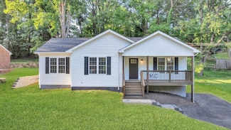 3713 Pinevale Rd, Cave Spring, VA 24018
