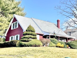 15 Intone Ln, Matawan, NJ 07747