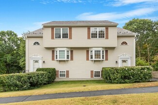 43 Ledgecrest Dr, Worcester, MA 01603