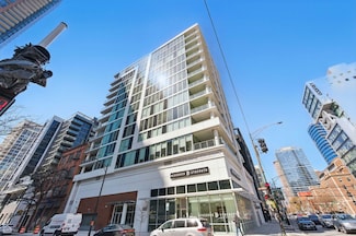 146 W Erie St Unit 601, Chicago, IL 60654