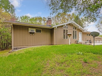 6955 Maple Lane Rd, Rives Junction, MI 49277
