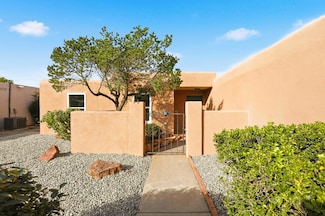 3815 Erbbe St NE, Albuquerque, NM 87111