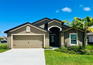 1500 Festivity Ln, Fort Pierce, FL 34947