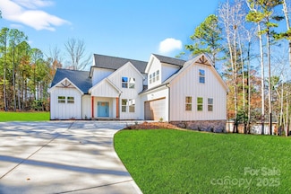 51 Windsor Dr, Taylorsville, NC 28681