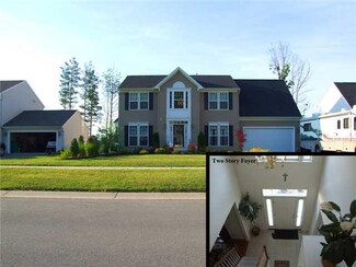 2217 Fox Chase Rd, Lake View, NY 14085