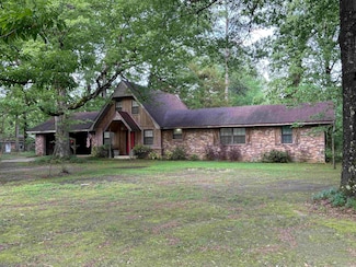 108 Selma Collins Rd, Dermott, AR 71638