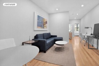 323 E 93rd St Unit 4-W, New York, NY 10128