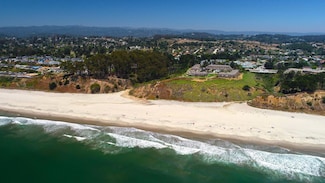 319 Seascape Resort Dr, Aptos, CA 95003