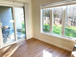 2 Duck Pond Rd Unit 108, Beverly, MA 01915