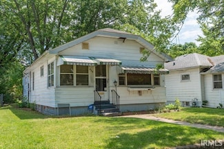 526 S 30th St, South Bend, IN 46615