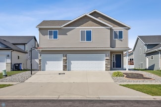 5997 58th Ave S, Fargo, ND 58104