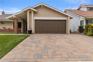 22476 Almaden, Mission Viejo, CA 92691