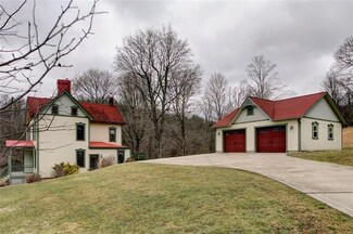 2200 Boxcartown Rd, Murrysville, PA 15632