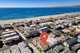 309 3rd St, Manhattan Beach, CA 90266