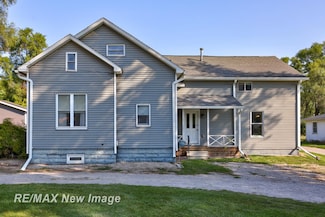 39 E Salzburg Rd, Bay City, MI 48706