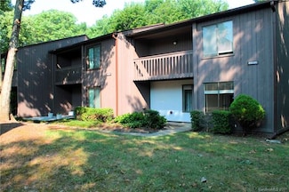 6606 Point Comfort Ln Unit 105 Bld 13, Charlotte, NC 28226