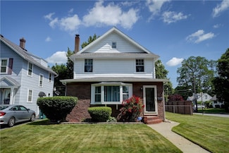 138 Cherry Rd, Rochester, NY 14612