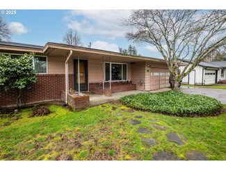 25 Strome Ct, Eugene, OR 97404