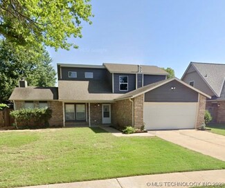 2212 W Memphis Place, Broken Arrow, OK 74012