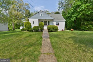 346 Engard Ave, Pennsauken, NJ 08110