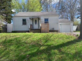 176 N Seneca St, Rittman, OH 44270