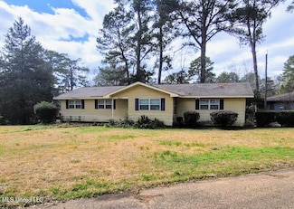 1817 Wisteria Dr, Jackson, MS 39204