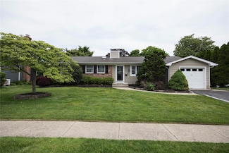 51 Regina Dr, Sayville, NY 11782