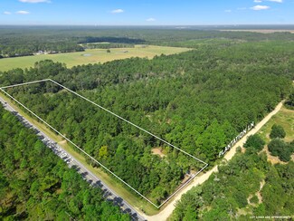 4515 State Rd, Freeport, FL 32439