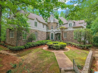 2074 Royal Fern Ln, Hoover, AL 35244