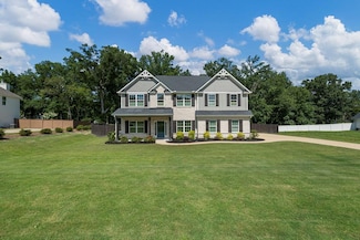 231 Maple Lakes Dr, Cataula, GA 31804