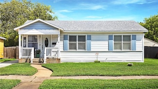 1058 Vaky St, Corpus Christi, TX 78404