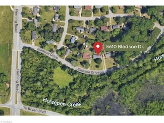 5610 Bledsoe Dr, Greensboro, NC 27410