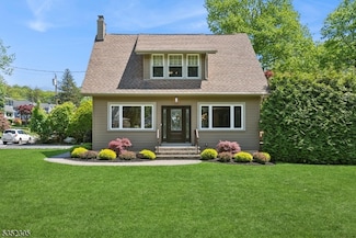 100 Mountain Ave, Caldwell, NJ 07006