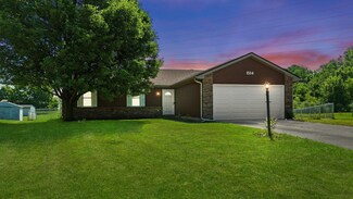 1514 Connaught Ct, Fort Wayne, IN 46815