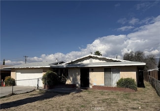 26662 Fleming St, Highland, CA 92346