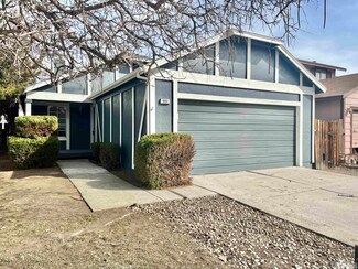 1990 Fargo Way, Sparks, NV 89434