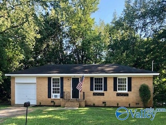 3011 Love Ave NW, Huntsville, AL 35816