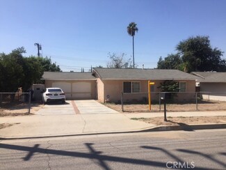 27185 Cypress St, Highland, CA 92346