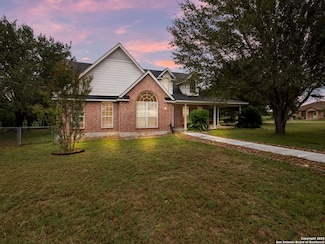 233 Garden Bend, La Vernia, TX 78121