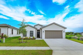 6360 Chorus Dr, Groveland, FL 34736