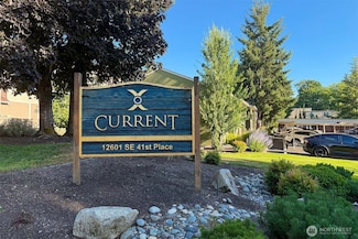 12607 SE 41st Place Unit H-206, Bellevue, WA 98006