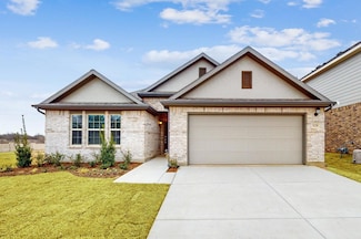 3120 Royal Throne Ct, Denton, TX 76208