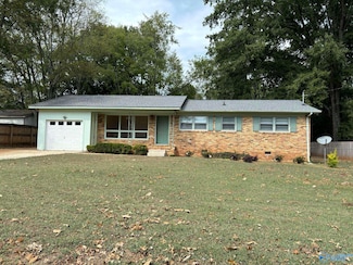 3410 Oakmont Ave NW, Huntsville, AL 35810