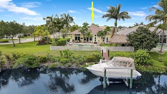 660 SW Yacht Basin Way, Stuart, FL 34997