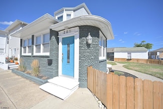201 N Dudley Ave, Ventnor City, NJ 08406