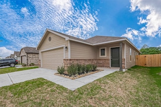 21635 Desert Lilly Rd, Prairie View, TX 77484