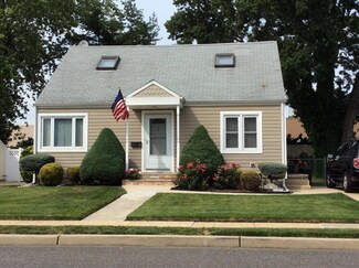 76 Lincoln Ave, Neptune, NJ 07753