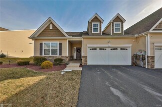 19 Reserve Dr, Butler Township, PA 18222